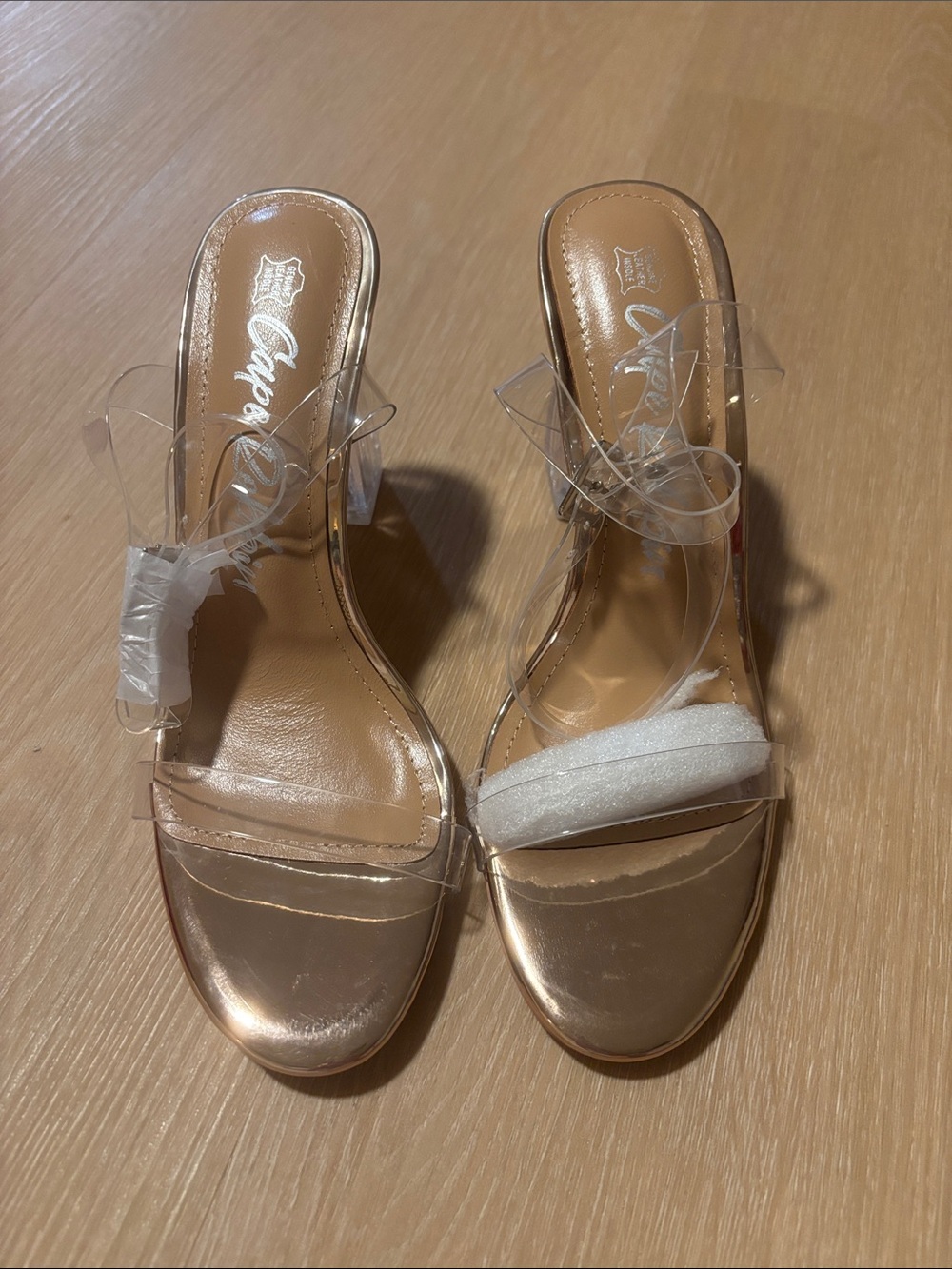 NIB Cape Robbin Maria 2 Clear Strap Rose Gold Block Heel Sandals size 8.5